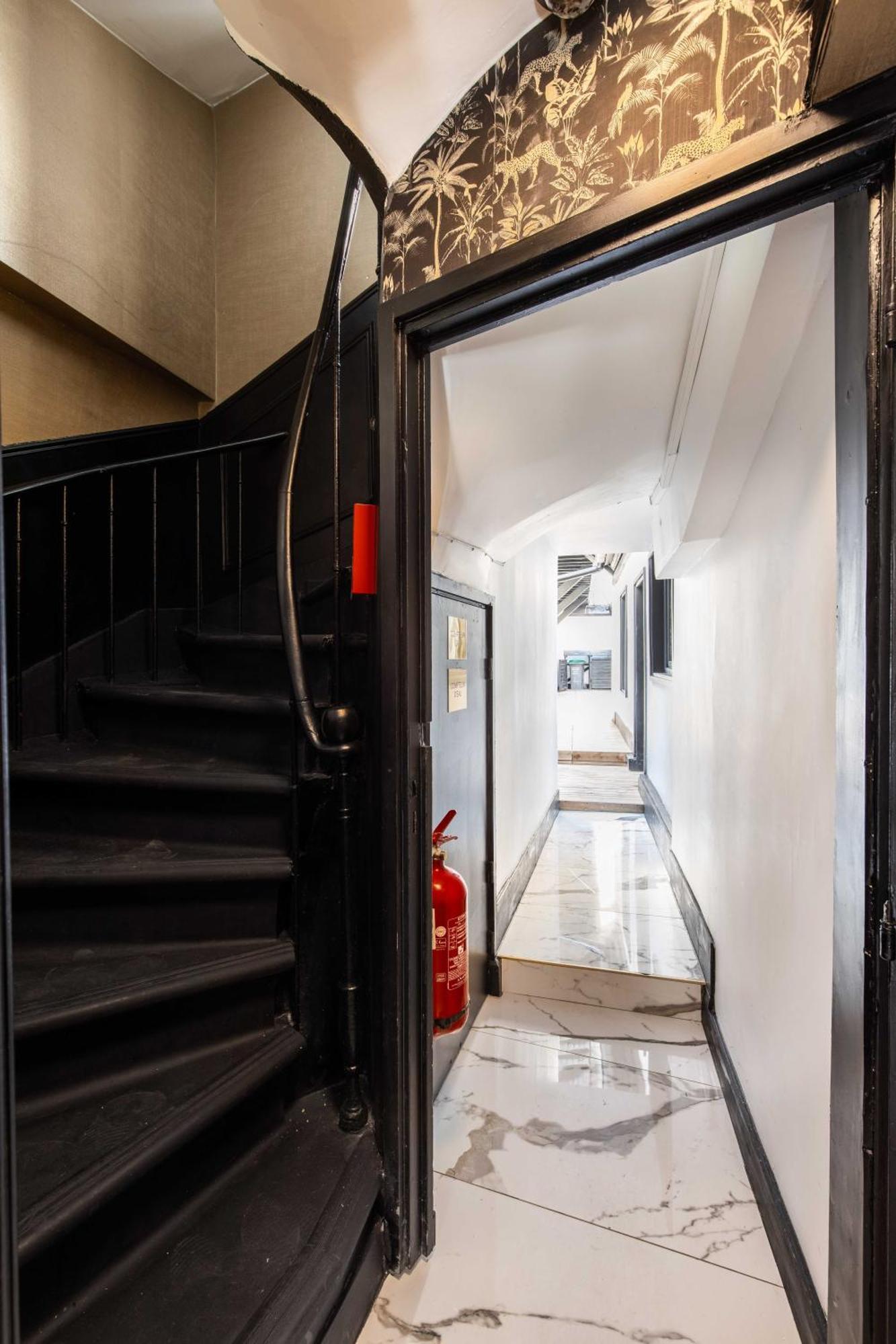 Hostel Eiffel Paris Bagian luar foto